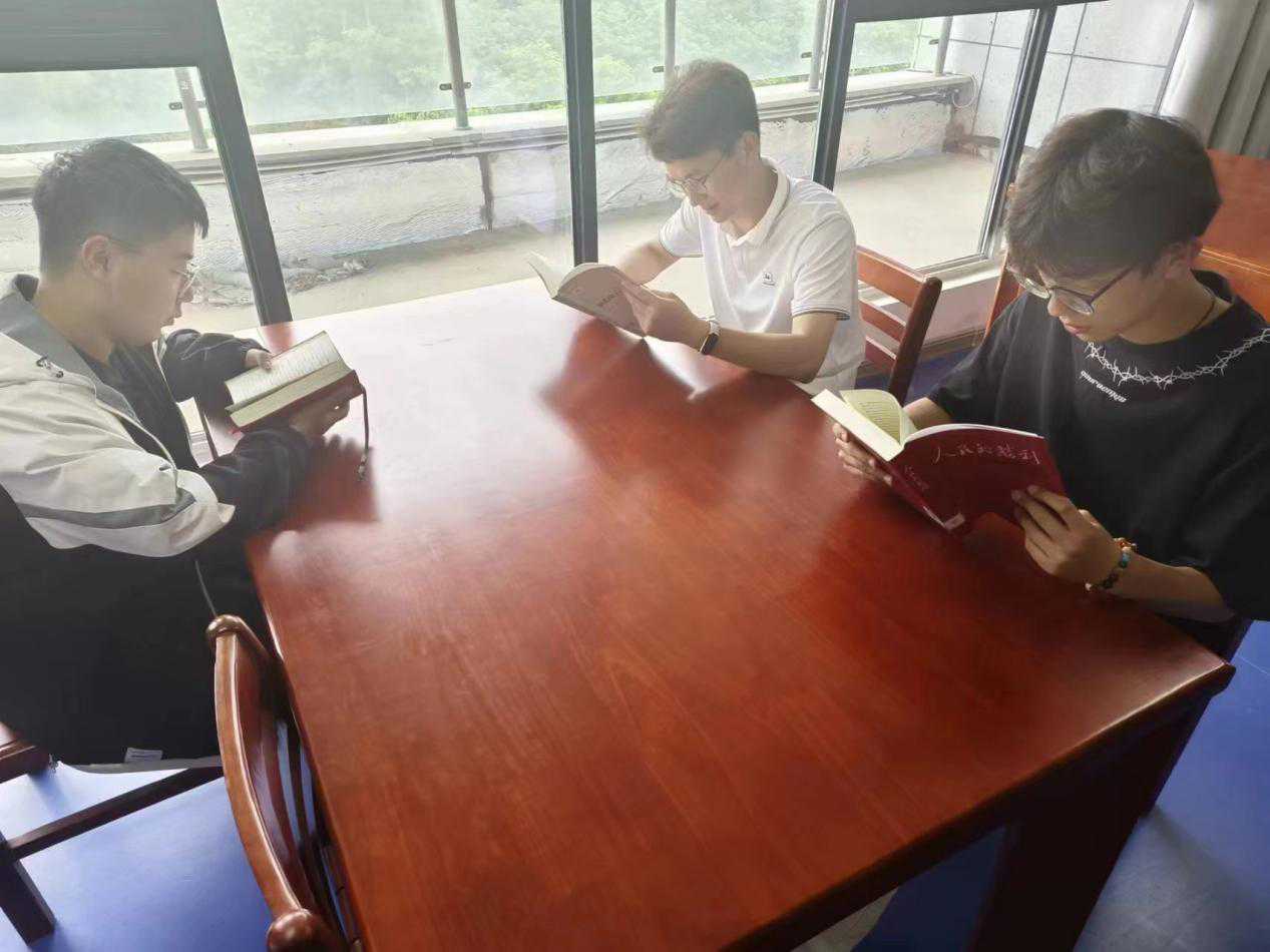 1716197940410074334.jpg mmexport1716197687600.jpg