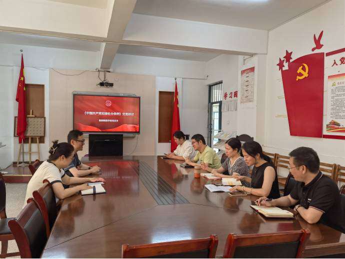 1718773998733012475.jpg mmexport1718773922901.jpg