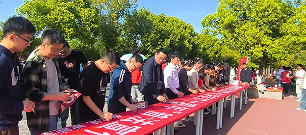 1744797294418014347.jpg 2222.jpg