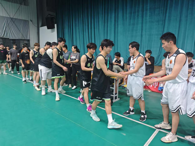 1746622045714096170.jpg 1746004289853018879.jpg