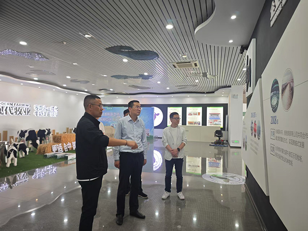 1747841960759099122.jpg 55.jpg