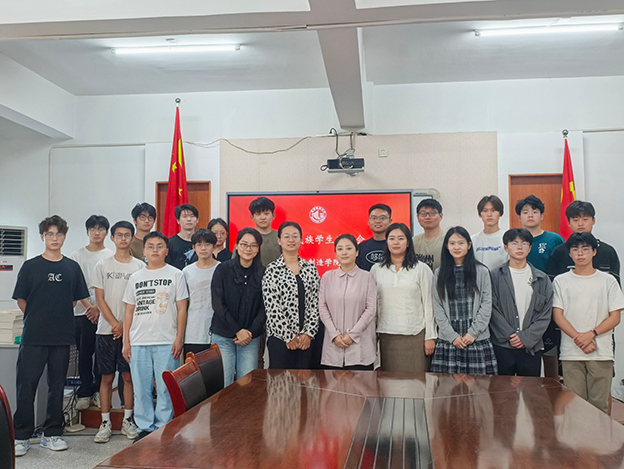 1750208403858085036.jpg 1749115588277046868.jpg